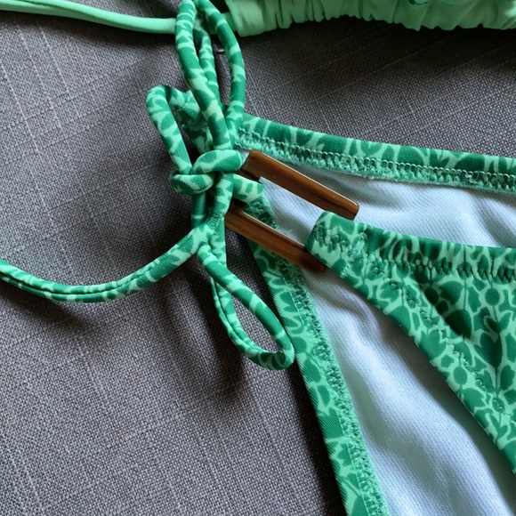 Victoria’s Secret 💚 Garden Bikini - Picture 3 of 8